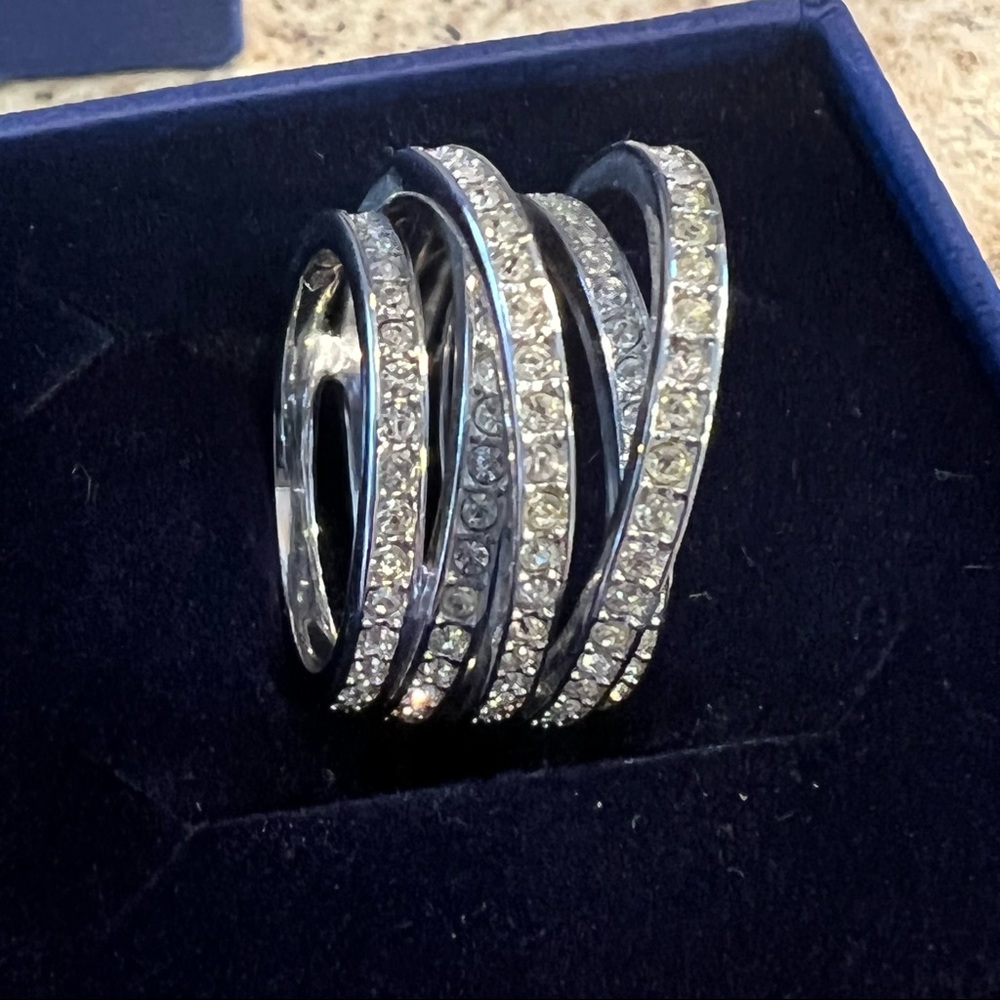 Swarovski spiral ring sz 52 (US 6)